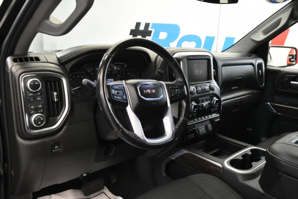 2022 GMC Sierra 1500 Limited Elevation, Black, Mileage: 68,478 - photo 11