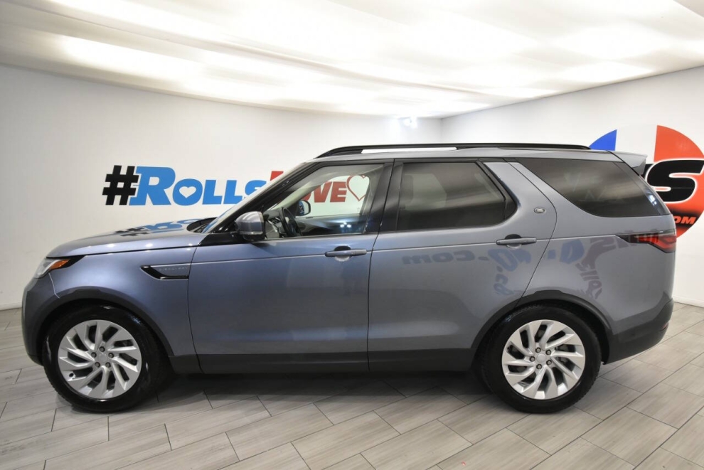 2023 Land Rover Discovery P300 S AWD 4dr SUV, Azul, Mileage: 49,700 - photo 1
