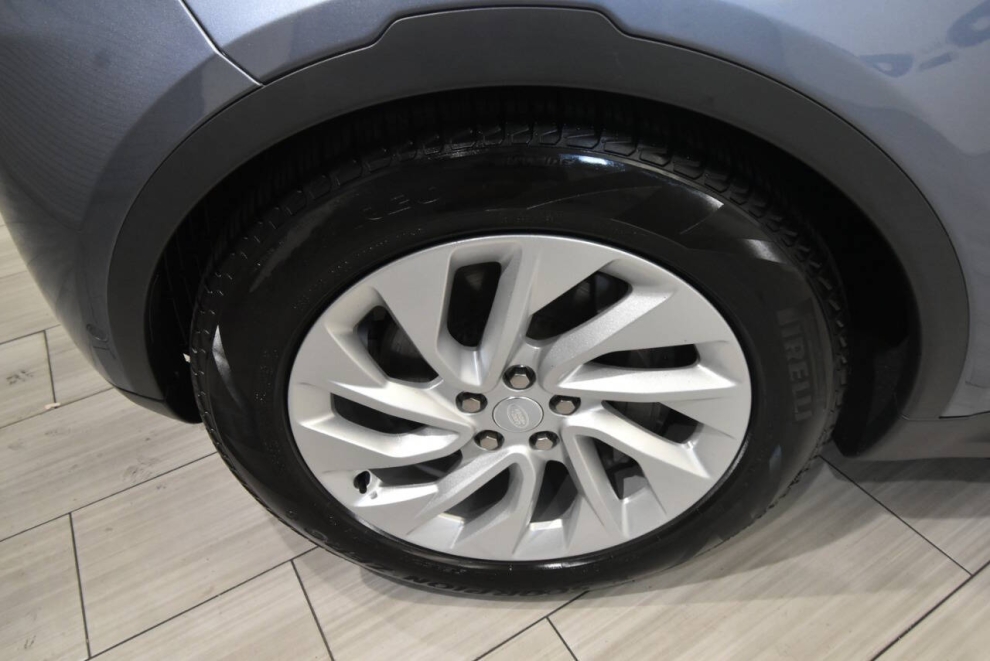 2023 Land Rover Discovery P300 S AWD 4dr SUV, Azul, Mileage: 49,700 - photo 13