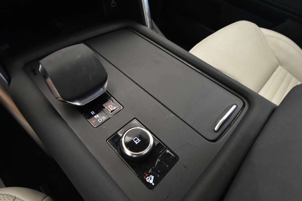 2023 Land Rover Discovery P300 S AWD 4dr SUV, Azul, Mileage: 49,700 - photo 23