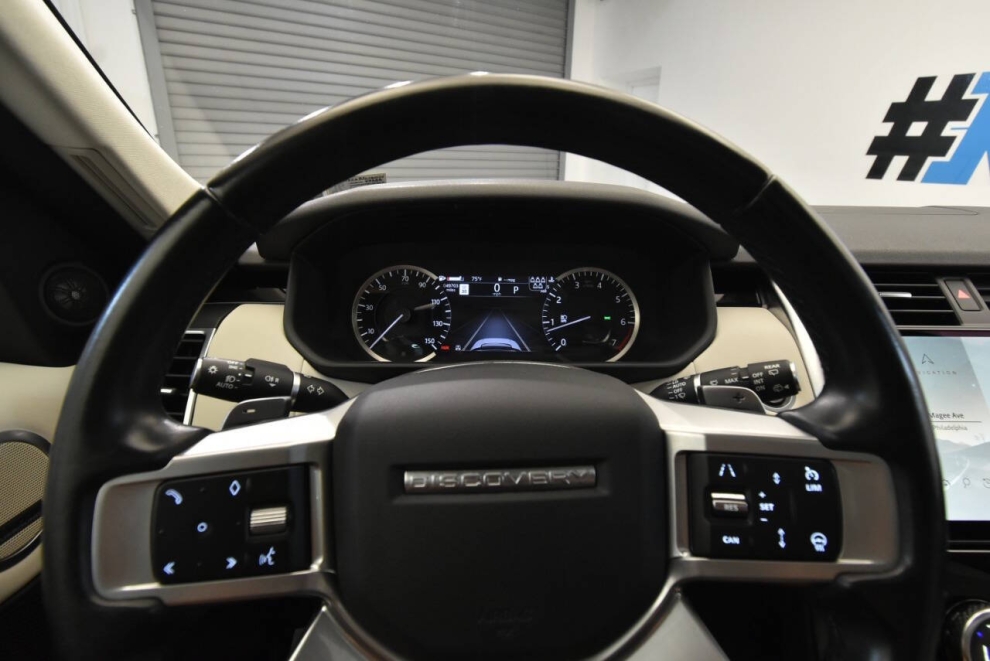 2023 Land Rover Discovery P300 S AWD 4dr SUV, Azul, Mileage: 49,700 - photo 27