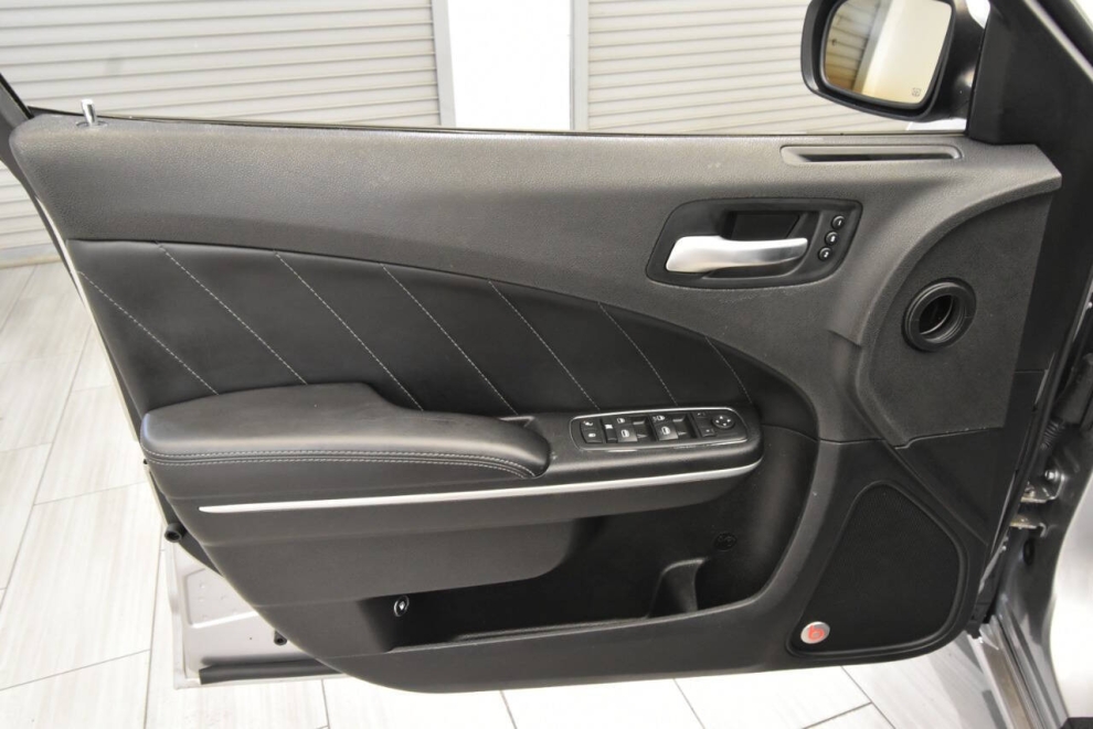 2016 Dodge Charger SXT AWD 4dr Sedan, Silver, Mileage: 108,118 - photo 10