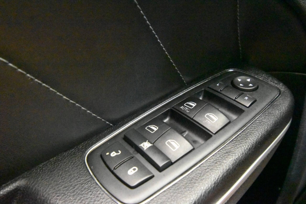 2016 Dodge Charger SXT AWD 4dr Sedan, Silver, Mileage: 108,118 - photo 27