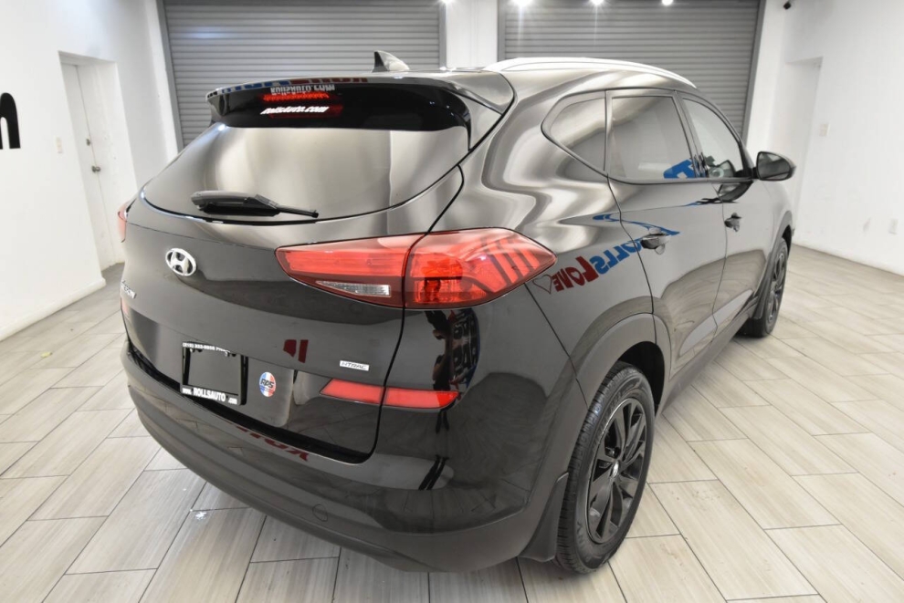 2019 Hyundai Tucson Value, Black, Mileage: 80,790 - photo 4