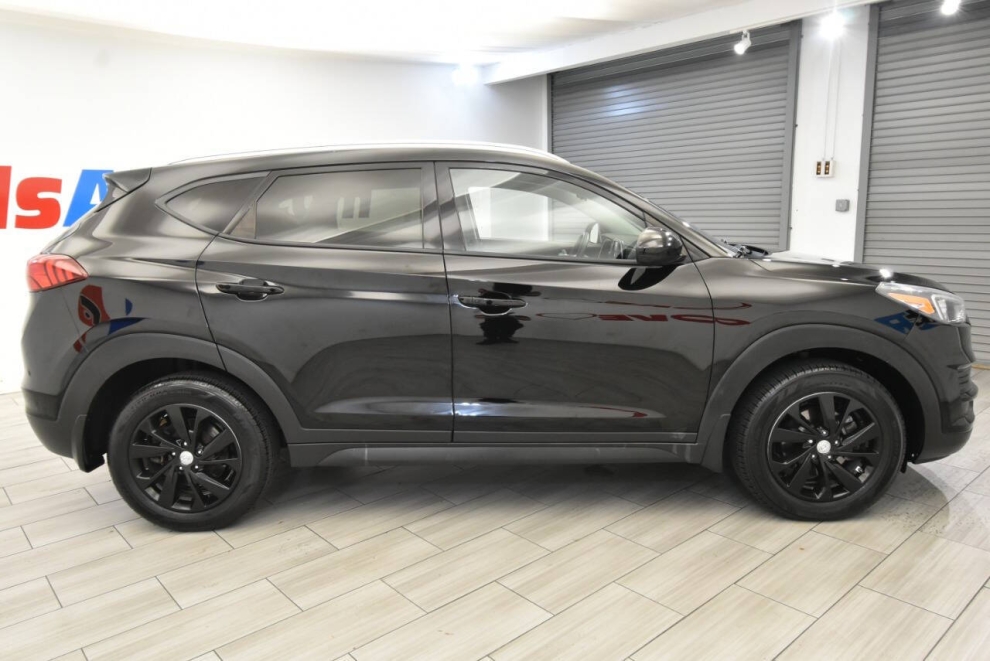 2019 Hyundai Tucson Value, Black, Mileage: 80,790 - photo 5