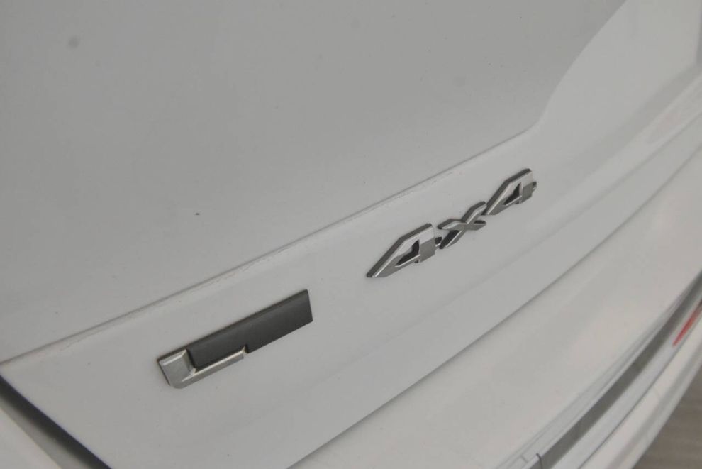 2021 Jeep Grand Cherokee L Overland 4x4 4dr SUV, White, Mileage: 99,498 - photo 33
