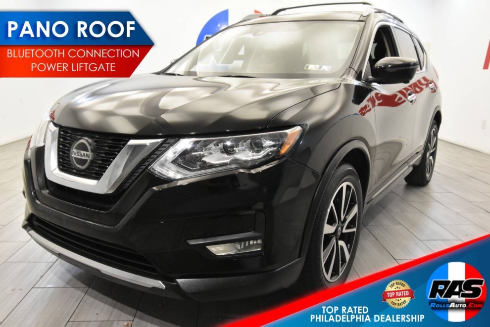 2019 Nissan Rogue SV, Black, Mileage: 27,348 