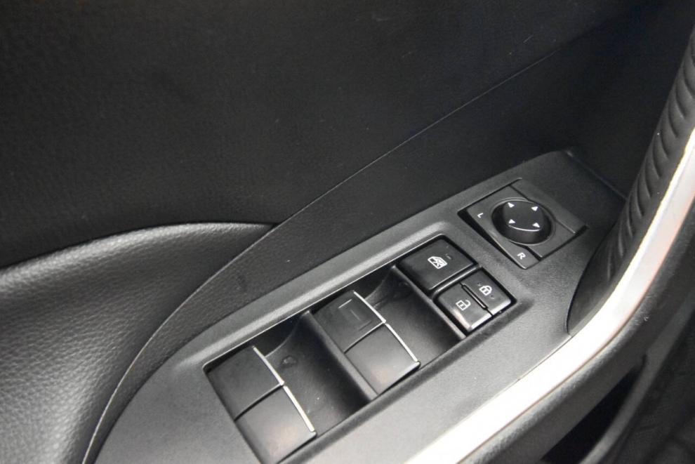 2020 Toyota RAV4 XLE Premium AWD 4dr SUV, Gray, Mileage: 78,512 - photo 29
