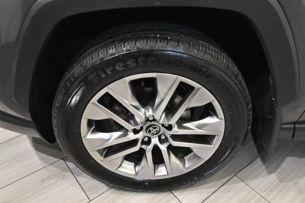 2020 Toyota RAV4 XLE Premium AWD 4dr SUV, Gray, Mileage: 78,512 - photo 8