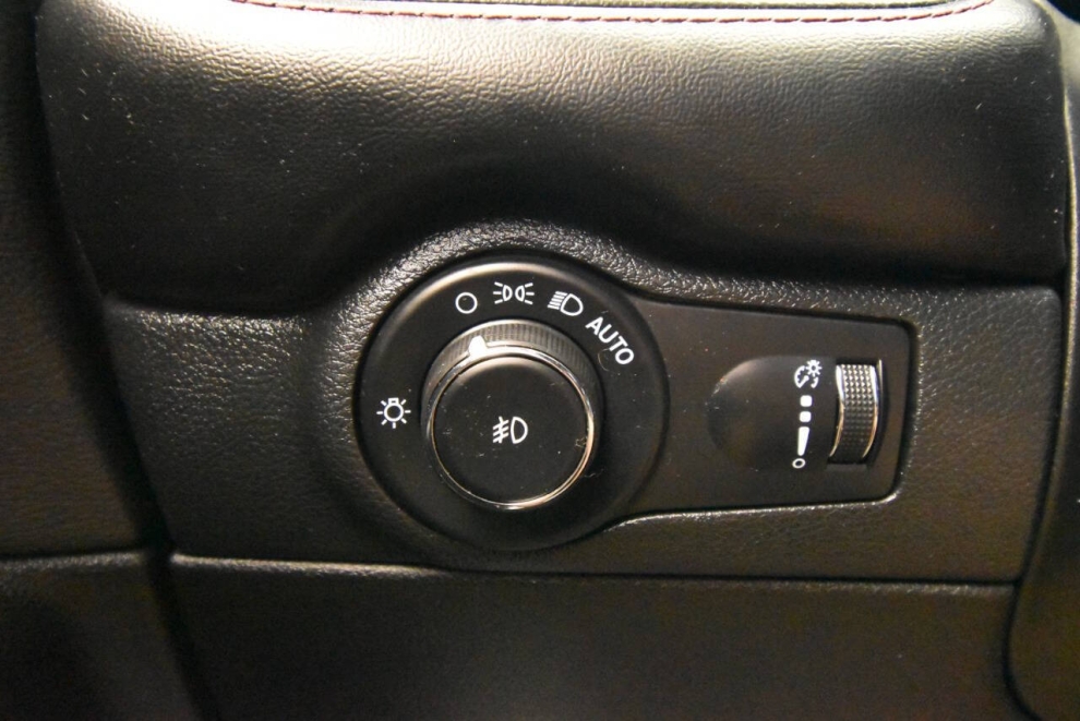 2021 Dodge Durango R/T AWD 4dr SUV, White, Mileage: 58,739 - photo 29