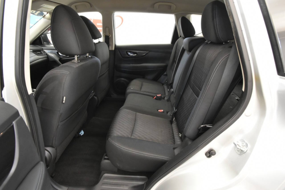 2018 Nissan Rogue S, Silver, Mileage: 92,474 - photo 12