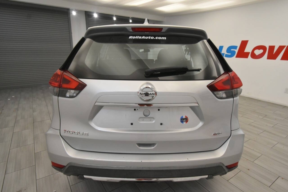 2018 Nissan Rogue S, Silver, Mileage: 92,474 - photo 3