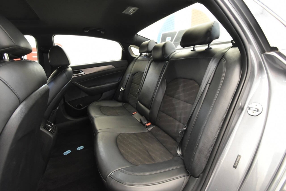 2018 Hyundai Sonata Sport, Gray, Mileage: 37,696 - photo 10