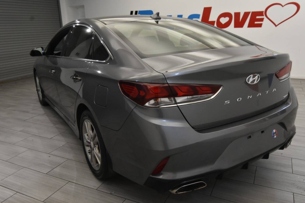 2018 Hyundai Sonata Sport, Gray, Mileage: 37,696 - photo 2