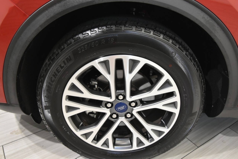 2020 Ford Escape SEL AWD 4dr SUV, Red, Mileage: 72,435 - photo 8