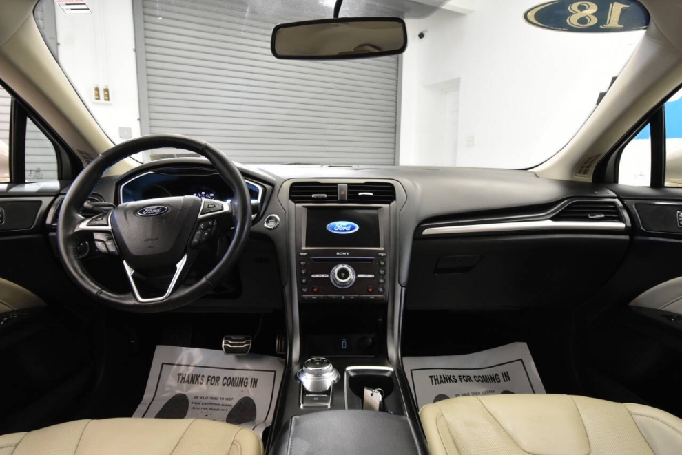 2018 Ford Fusion Titanium, Gold, Mileage: 81,727 - photo 17