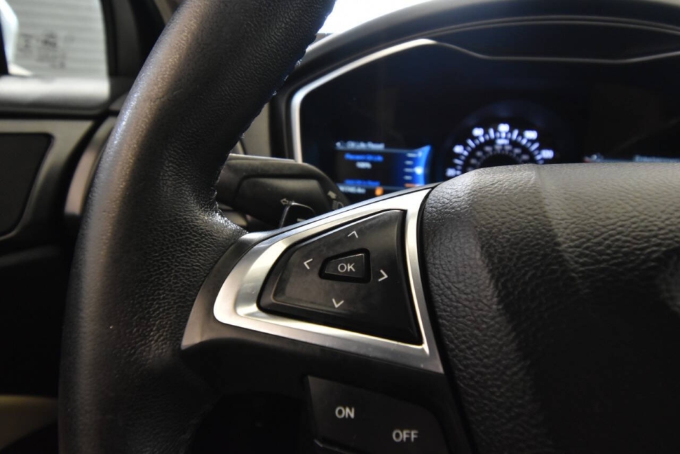 2018 Ford Fusion Titanium, Gold, Mileage: 81,727 - photo 24