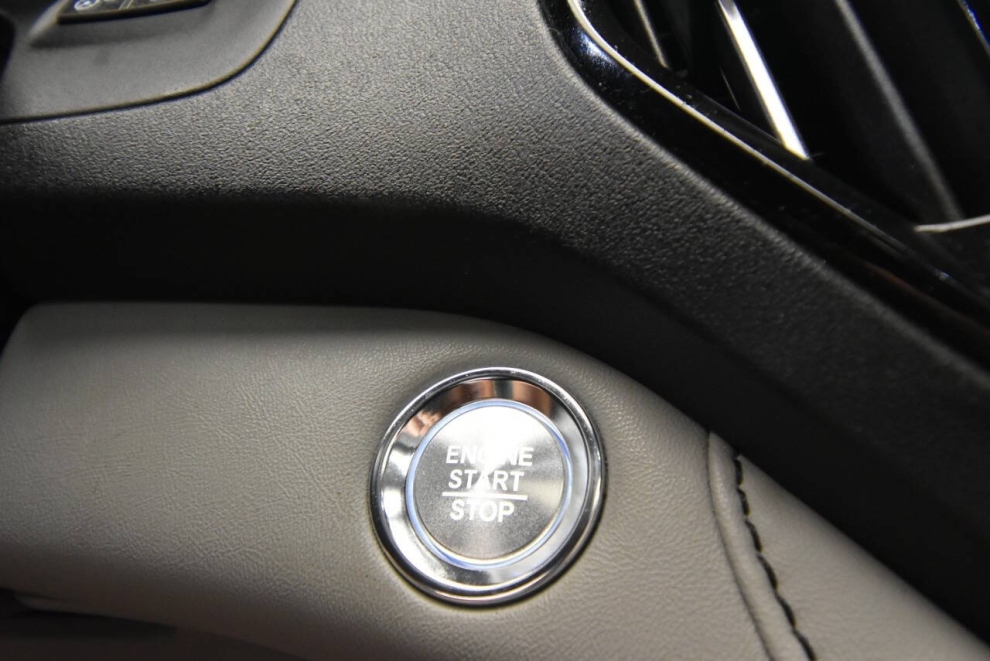 2019 Acura RDX SH AWD w/Tech 4dr SUV w/Technology Package, Blue, Mileage: 93,946 - photo 19