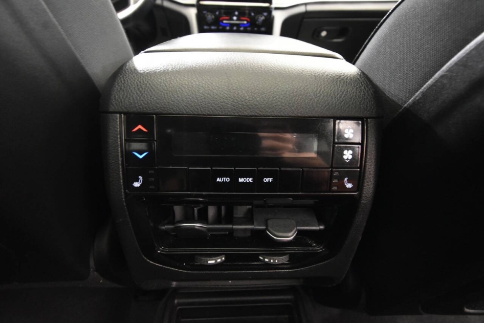 2022 Jeep Grand Cherokee L Limited 4x4 4dr SUV, Gray, Mileage: 78,850 - photo 19