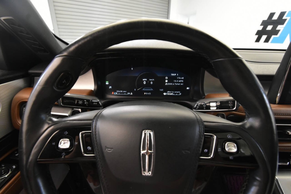 2020 Lincoln Aviator Reserve AWD 4dr SUV, White, Mileage: 55,629 - photo 28