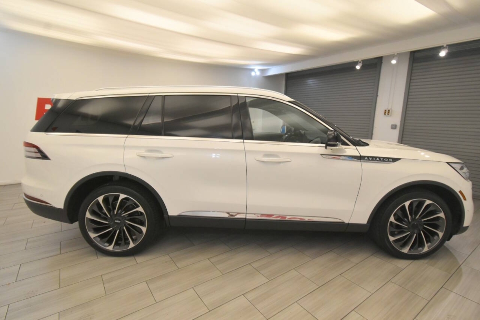 2020 Lincoln Aviator Reserve AWD 4dr SUV, White, Mileage: 55,629 - photo 5