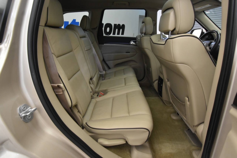 2015 Jeep Grand Cherokee Overland, Tan, Mileage: 97,623 - photo 16