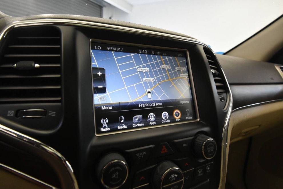 2015 Jeep Grand Cherokee Overland, Tan, Mileage: 97,623 - photo 22