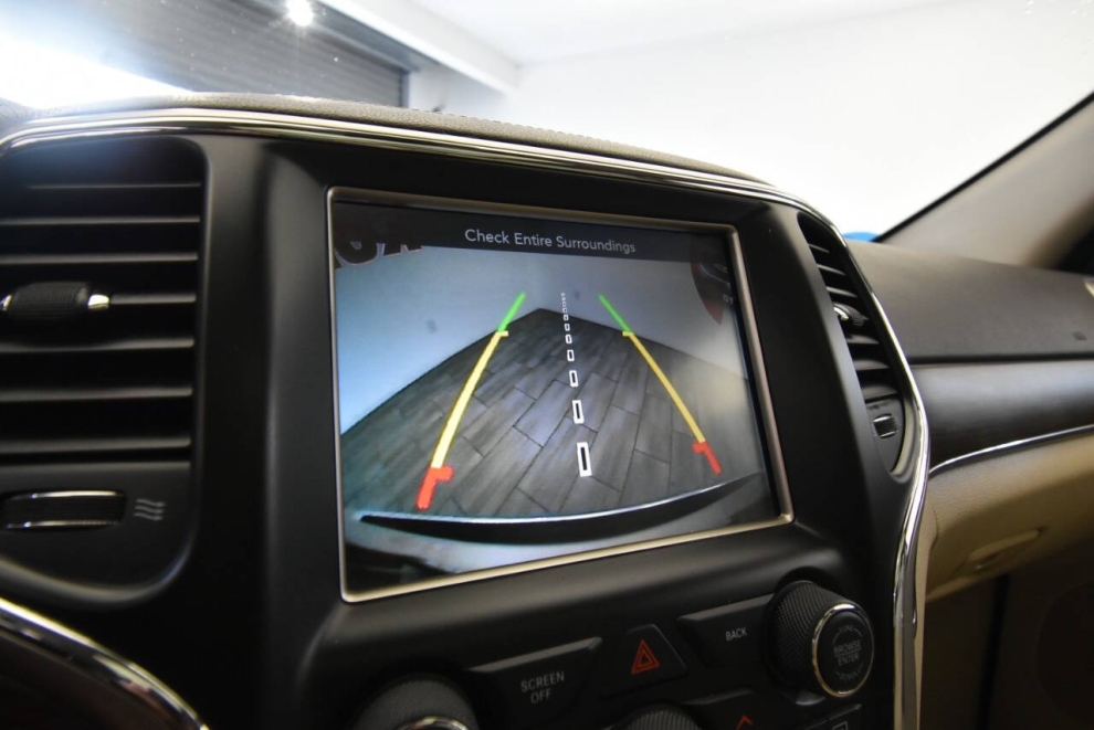 2015 Jeep Grand Cherokee Overland, Tan, Mileage: 97,623 - photo 23