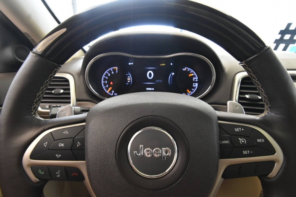2015 Jeep Grand Cherokee Overland, Tan, Mileage: 97,623 - photo 24