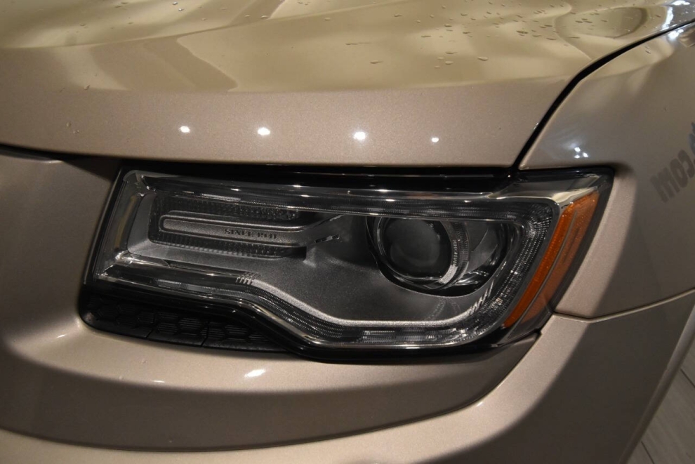 2015 Jeep Grand Cherokee Overland, Tan, Mileage: 97,623 - photo 7