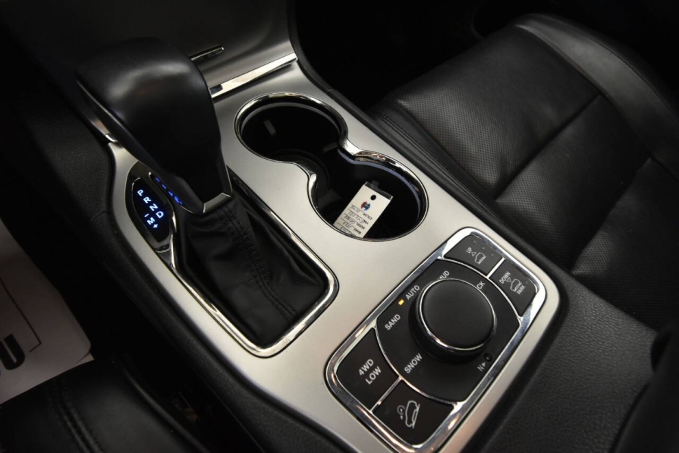 2019 Jeep Grand Cherokee High Altitude, White, Mileage: 97,817 - photo 19