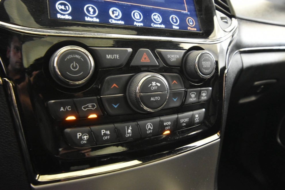 2019 Jeep Grand Cherokee High Altitude, White, Mileage: 97,817 - photo 20