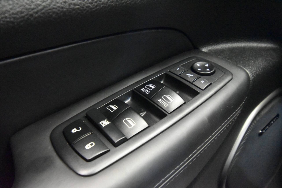 2019 Jeep Grand Cherokee High Altitude, White, Mileage: 97,817 - photo 28