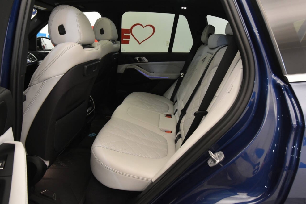 2023 BMW X5 xDrive40i AWD 4dr Sports Activity Vehicle, Blue, Mileage: 62,212 - photo 12