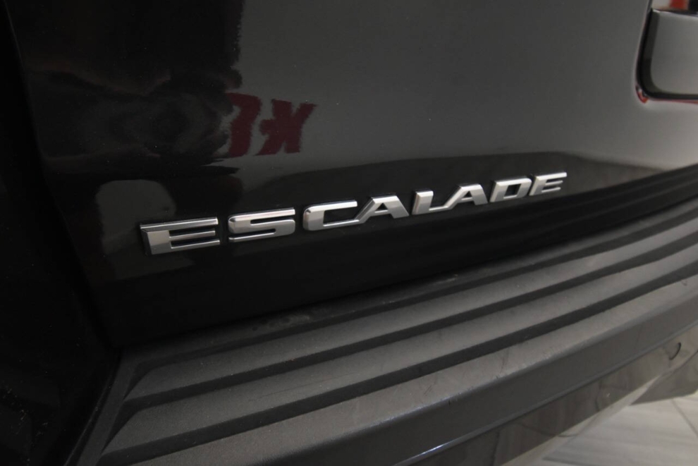 2019 Cadillac Escalade ESV Luxury 4x4 4dr SUV, Negro, Mileage: 99,762 - photo 35