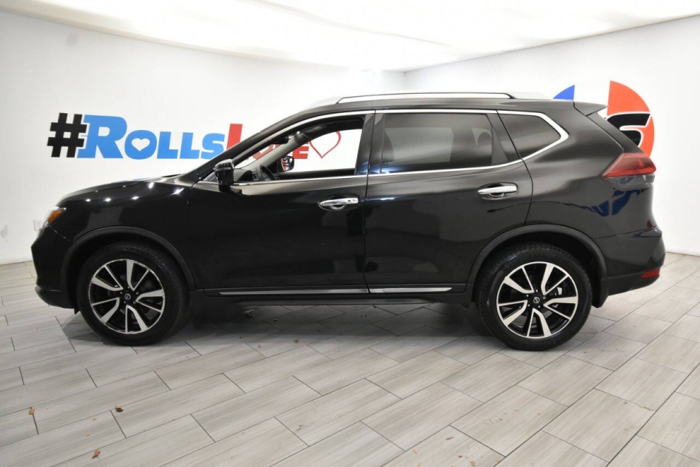 2020 Nissan Rogue sl, Negro, Mileage: 55,553 - photo 1