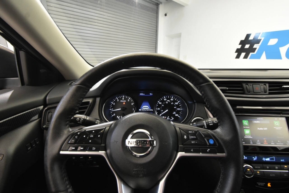 2020 Nissan Rogue sl, Negro, Mileage: 55,553 - photo 22
