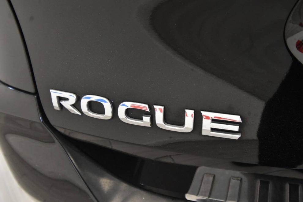 2020 Nissan Rogue sl, Negro, Mileage: 55,553 - photo 28