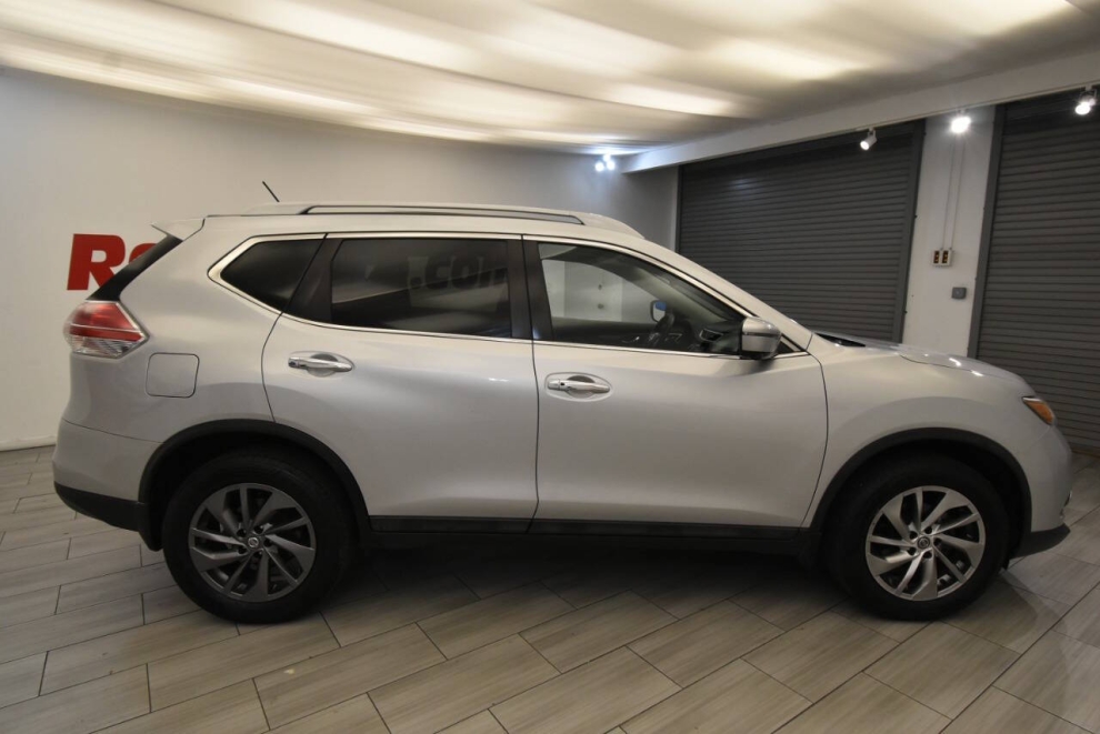 2016 Nissan Rogue SL, Silver, Mileage: 61,947 - photo 5