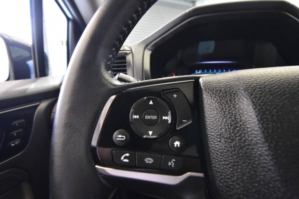 2022 Honda Odyssey Elite 4dr Mini Van, Silver, Mileage: 53,428 - photo 27