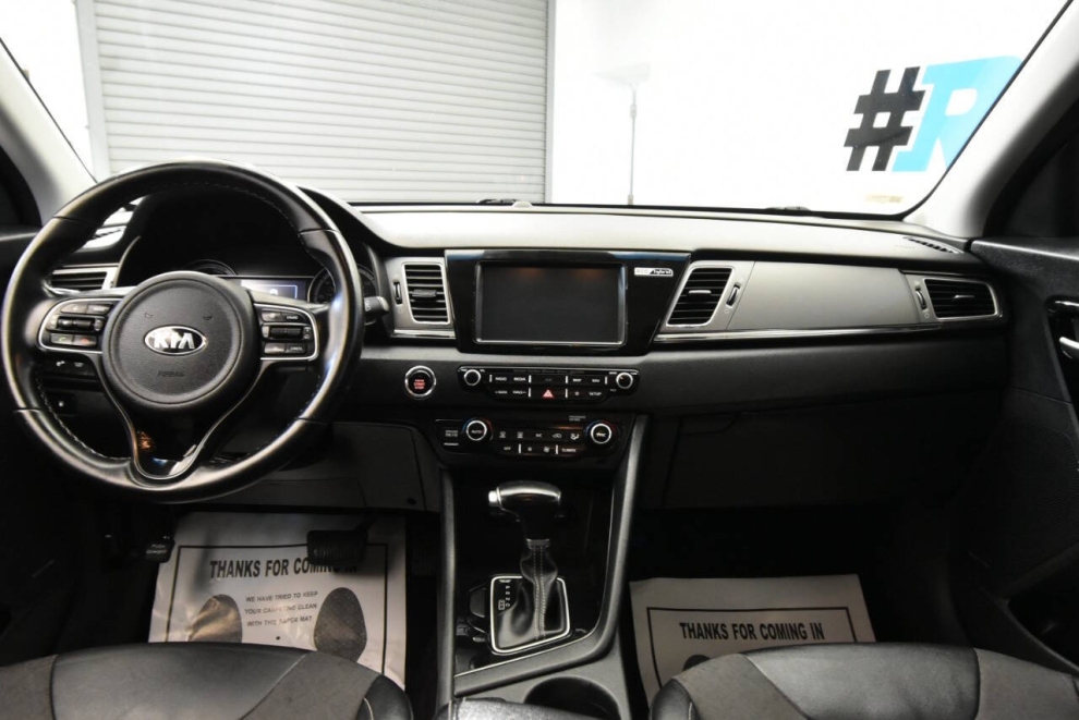 2019 Kia Niro S Touring, Gray, Mileage: 79,040 - photo 17