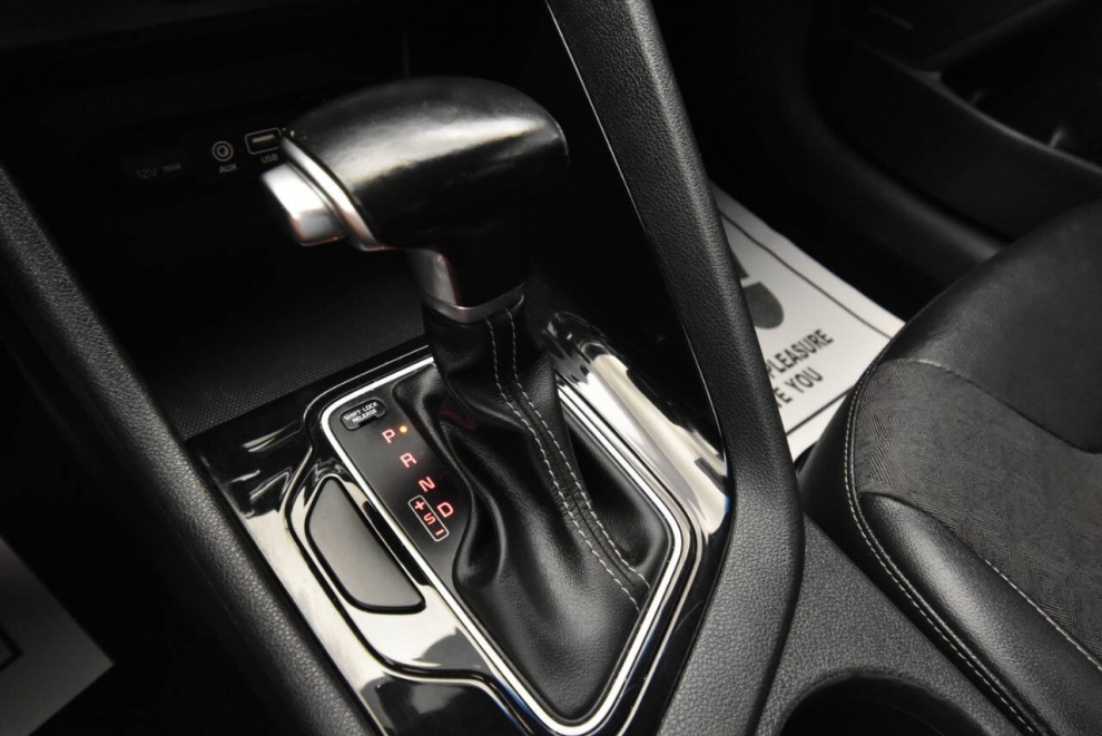 2019 Kia Niro S Touring, Gray, Mileage: 79,040 - photo 19