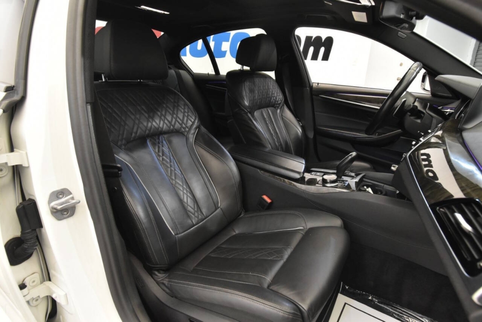 2018 BMW 5 Series M550i xDrive AWD 4dr Sedan, White, Mileage: 43,903 - photo 12