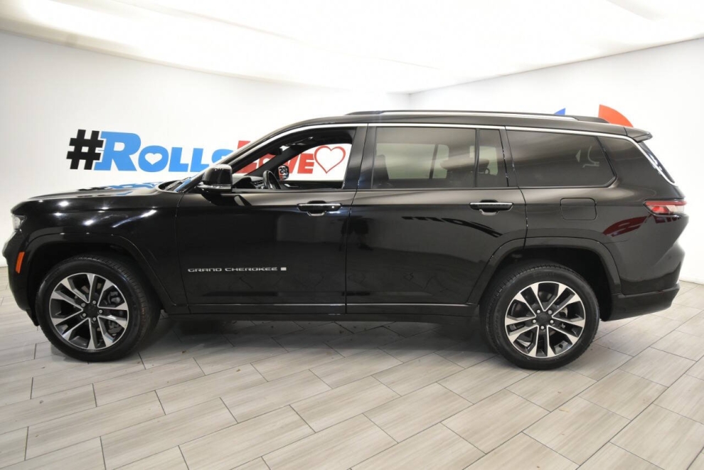 2021 Jeep Grand Cherokee L Overland 4x4 4dr SUV, Black, Mileage: 91,615 - photo 1