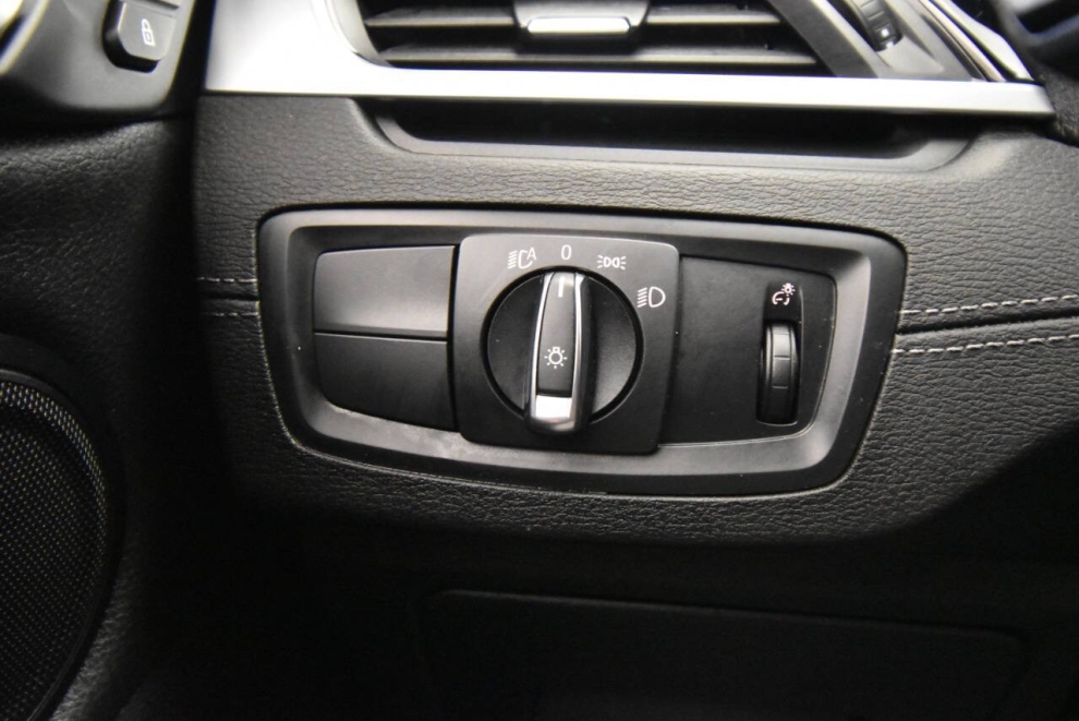 2021 BMW X1 xDrive28i AWD 4dr Sports Activity Vehicle, Gray, Mileage: 66,904 - photo 28