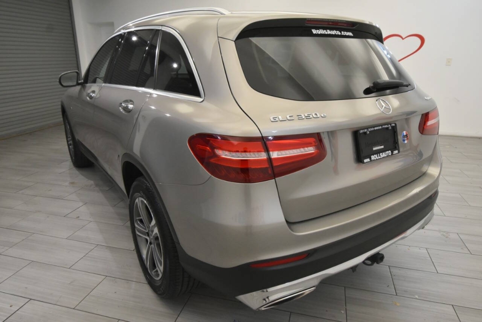 2019 Mercedes-Benz GLC GLC 350e 4MATIC AWD 4dr SUV, Gold, Mileage: 36,690 - photo 2