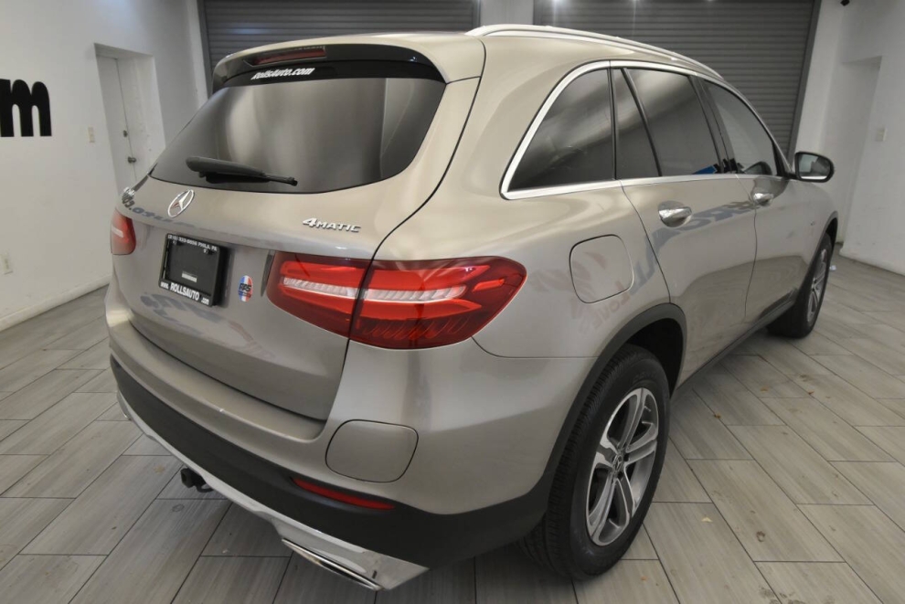 2019 Mercedes-Benz GLC GLC 350e 4MATIC AWD 4dr SUV, Gold, Mileage: 36,690 - photo 4