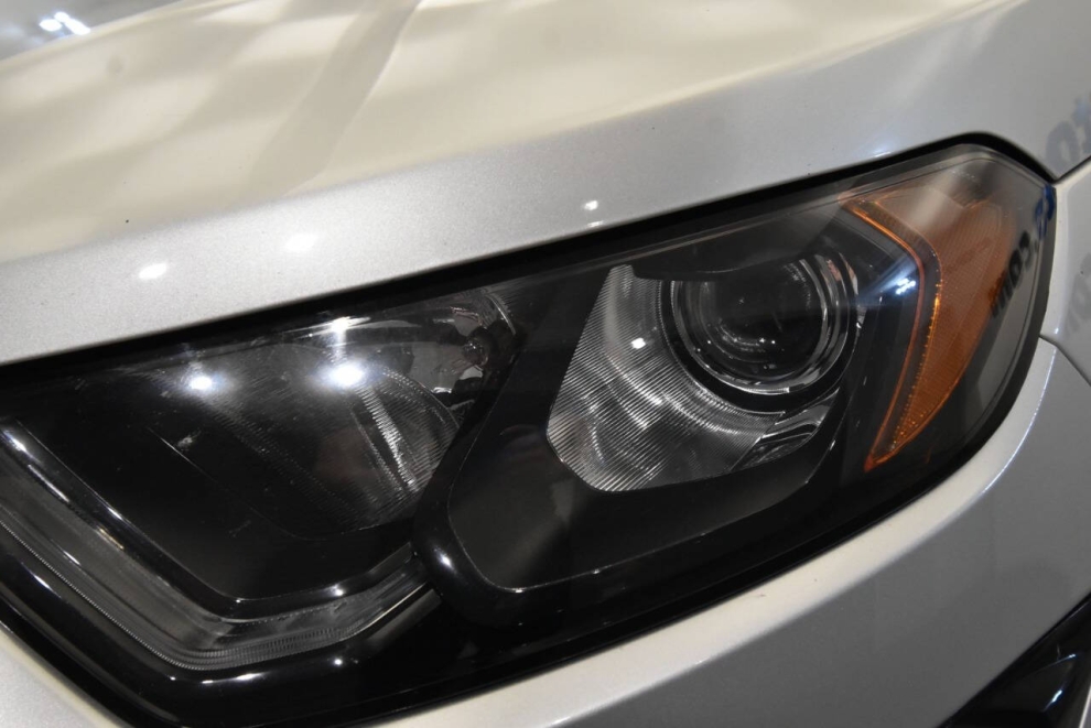 2022 Ford EcoSport SES AWD 4dr Crossover, Silver, Mileage: 51,132 - photo 8