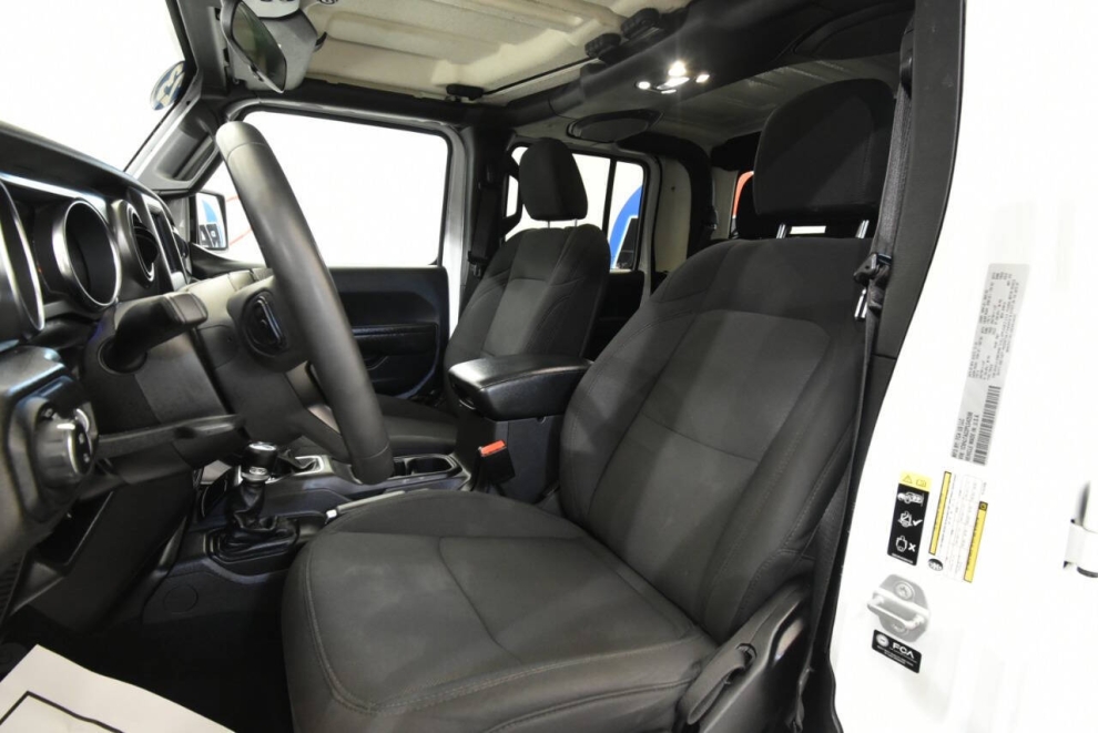 2023 Jeep Gladiator Sport S, White, Mileage: 54,660 - photo 10