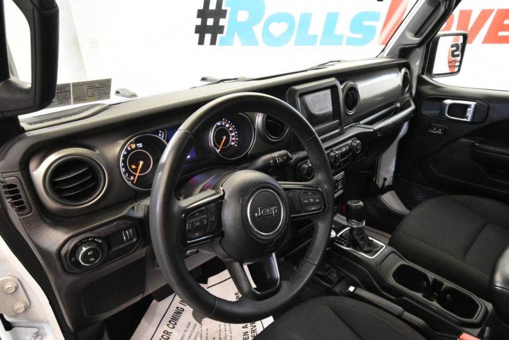 2023 Jeep Gladiator Sport S, White, Mileage: 54,660 - photo 11